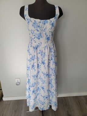 New Floral Dress Size M
